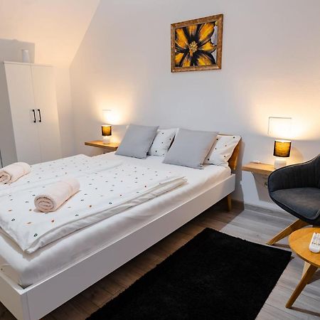 Hotel Christian Haus Sibiu Extérieur photo