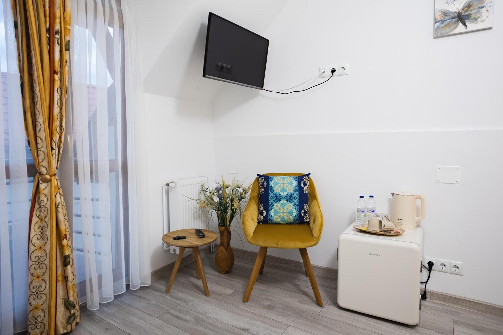 Hotel Christian Haus Sibiu Extérieur photo
