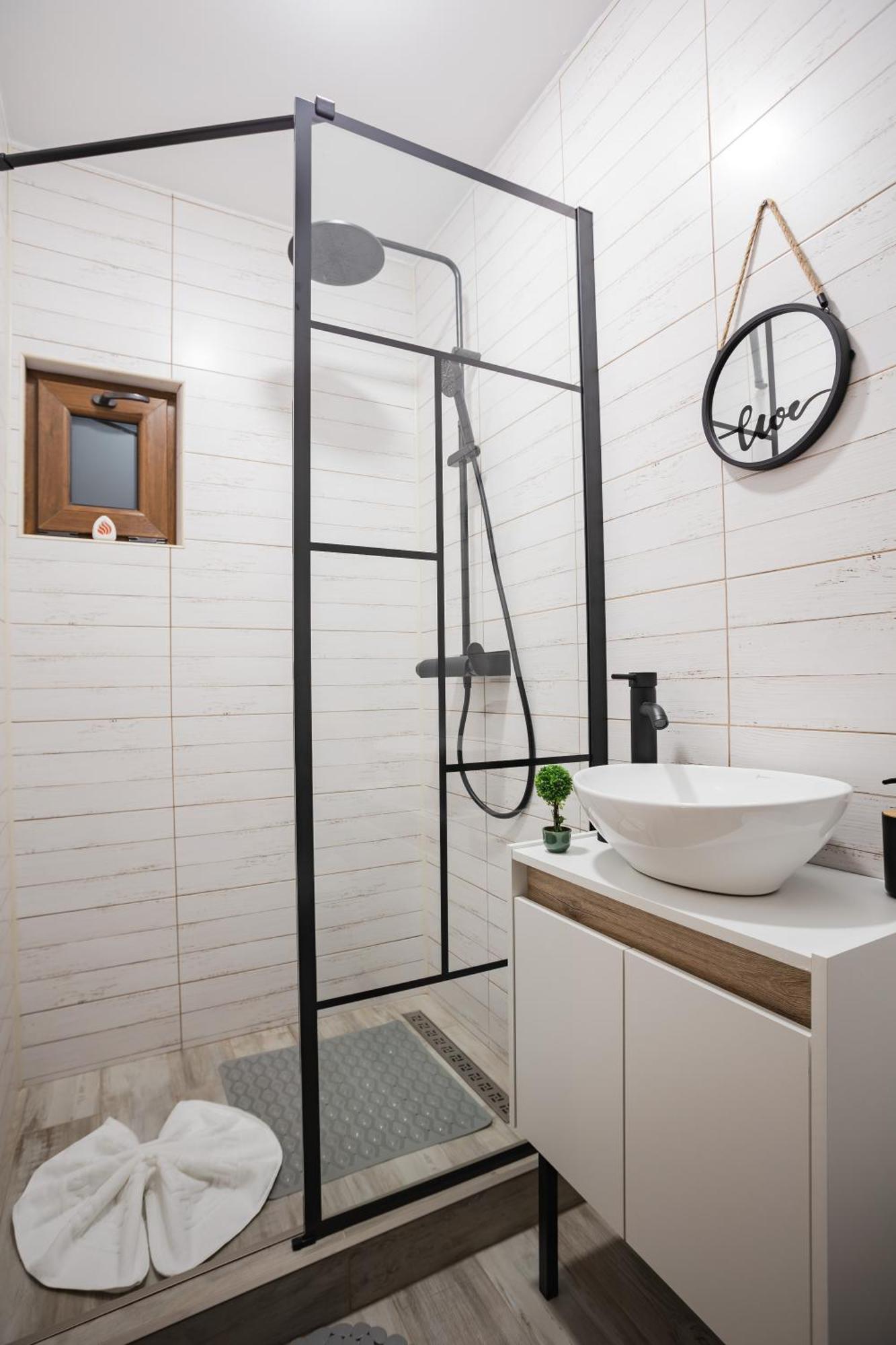 Hotel Christian Haus Sibiu Extérieur photo
