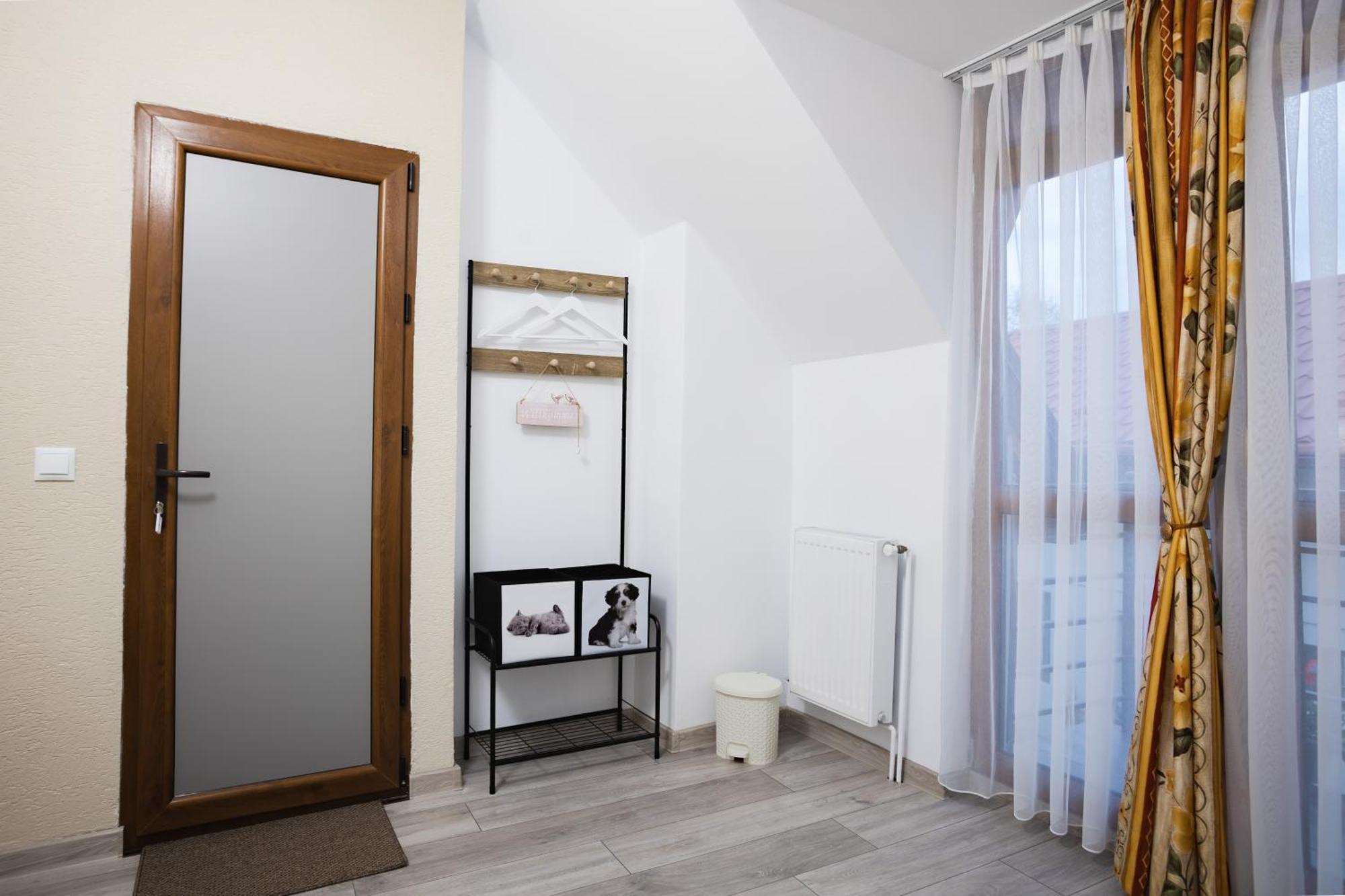 Hotel Christian Haus Sibiu Extérieur photo